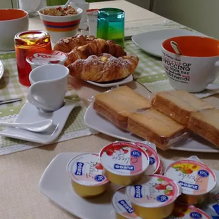 Bed and breakfast Alba Sui Tetti